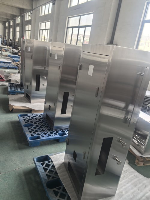 Ultime notizie aziendali su Fabbricazione di lamiere di acciaio inossidabile: tendenze emergenti, dinamica del mercato e innovazione tecnologica