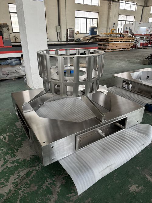 Ultime notizie aziendali su Punti salienti recenti nel settore della fabbricazione di acciaio inossidabile e lamiera