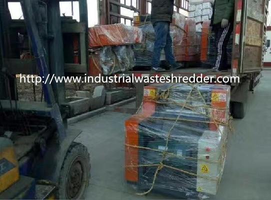 Un buon prezzo. La trinciatrice della scatola di cartone dei rifiuti industriali per sciolto/ha imballato il tipo vecchi vestiti in linea