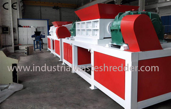 Un buon prezzo. Trinciatrice di plastica dell'asse della pattumiera quattro, trinciatrice residua medica automatica in linea