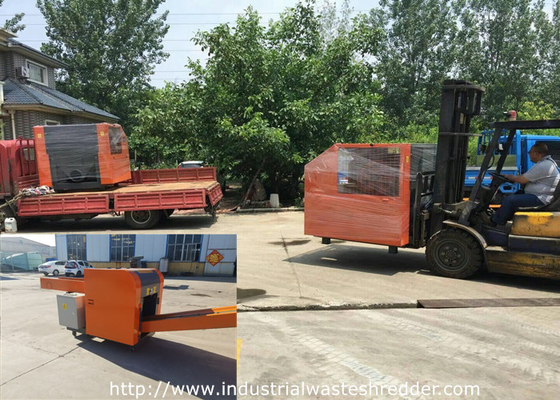 Un buon prezzo. 8000KG/tagliatrice straccio di ora in linea