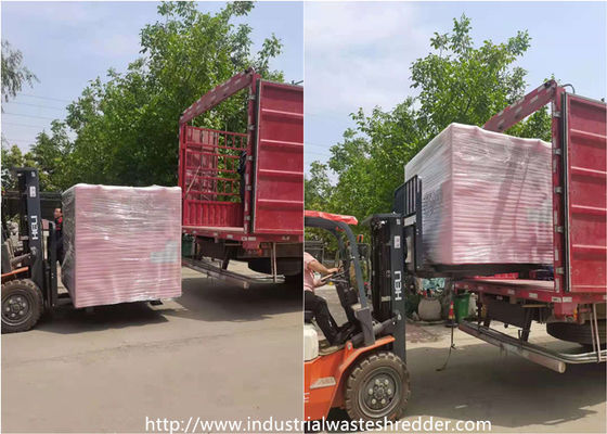 Un buon prezzo. Macchina della trinciatrice residua degli airbag della rafia dei pp con l'affilatrice rotatoria delle lame in linea