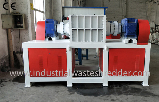 Un buon prezzo. Trinciatrice dell'HDPE/PE di capacità elevata, rifiuto agricolo che ricicla macchina in linea