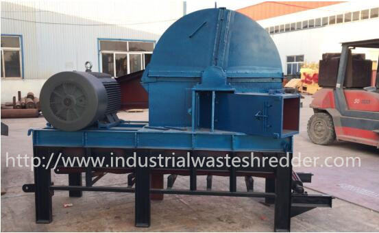 Un buon prezzo. Macchina di legno residua della trinciatrice del ceppo, trinciatrice di legno industriale della doppia asse in linea