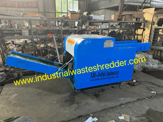 Un buon prezzo. 800C Piccola macchina di taglio di pellicole di plastica 7.5KW Taglio motore colore Logo personalizzato, tagliatore di filati in PP mobili con affilatore, pet film rolls trituratore macchina in linea