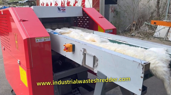 Disposable Skin Fleece Shredder 22KW Motore di taglio 8P secca di animali pecore lana trituratrice macchina per pellet