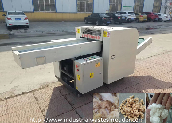 Un buon prezzo. Taglierina minerale della fibra della coperta di alluminio del silicato della tagliuzzatrice della schiuma di poliuretano in linea
