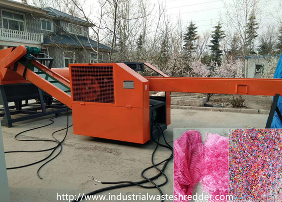 Un buon prezzo. La taglierina artificiale del prato inglese della macchina industriale della trinciatrice della pianta delle foglie del fiore artificiale facile funziona in linea