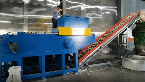Un buon prezzo. La plastica del PC dell'HDPE di serie di XRM ammassa la dimensione minima dell'uscita della trinciatrice d'altezza 20 millimetri efficacemente in linea