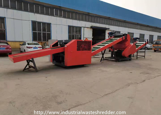 Un buon prezzo. Lame rotatorie della trinciatrice residua della cinghia in PVC del cuoio del trasportatore del frantoio rimanente di taglio in linea